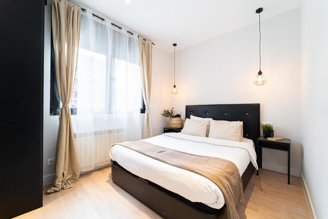 Edsam Madrid Apartments Black Dış mekan fotoğraf